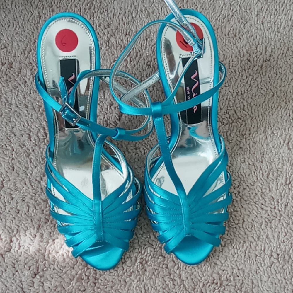 Nina NY turquoise Mariana T strap Sandals - Picture 4 of 4
